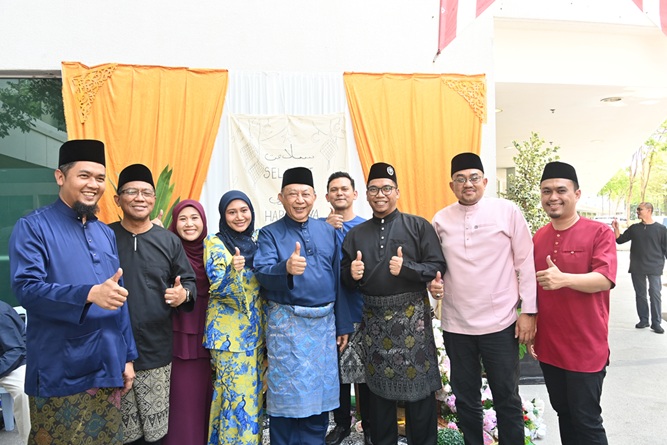 MAJLIS TAUTAN KASIH AIDILFITRI PKNS 2026