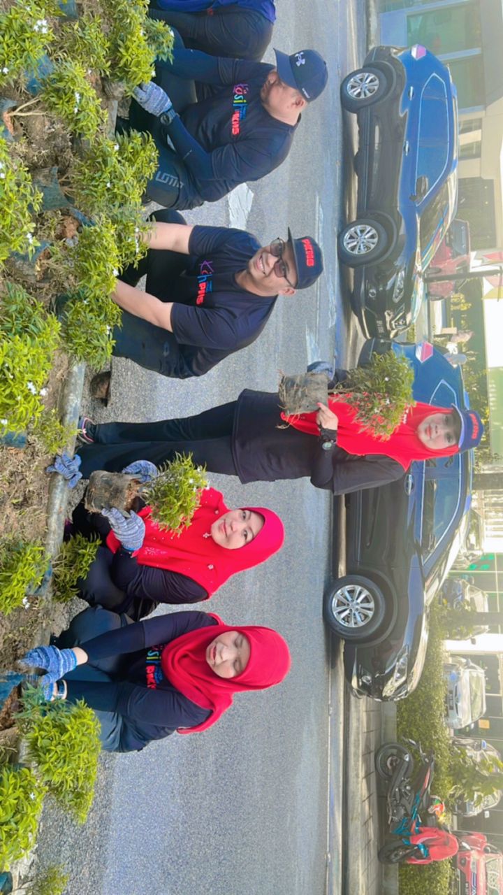 PROGRAM PENANAMAN POKOK MBSA - PKNS SHAH ALAM TREES FOR LIFE